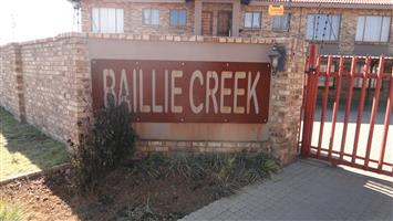 Modern Two-Bedroom Townhouse- Potchefstroom – For Sale