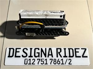 BMW E84 Z4 PASSENGER-SIDE DASHBOARD AIRBAG AVAILABLE.