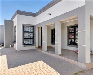 Rental house Soshanguve block H