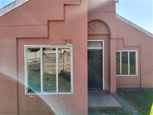 3 Bedroom House To Rent In Mbuqe