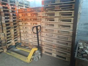 Wooden pallets,,,all types 