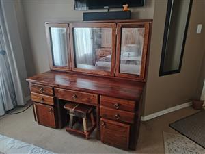 Kamerstel R9900 Sleeper Hout