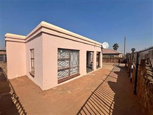 Beautiful 2 Bedrooms House for Sale in Soshanguve South