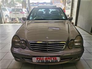 2005 MERCEDES BENZ C220 AUTOMATIC
