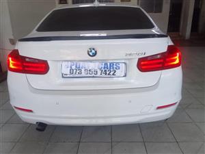 2014 BMW 320i MP PERFORMANCE   88 000km  White Color  Automatic