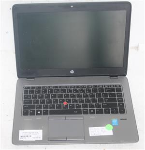 Hp laptop with charger S045778A #Rosettenvillepawnshop