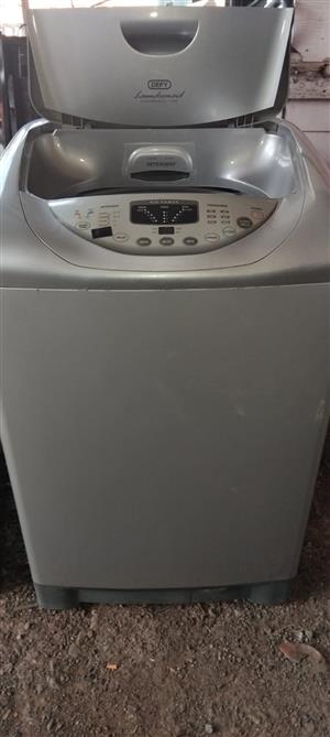 DEFY WASHING MACHINE