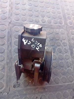 Mercedes Benz c class class power steering power steering pump  C200-T W202 S202 CLK C208