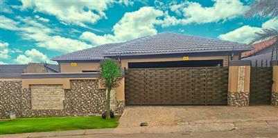 1 bed 1 bath Flat/apartment