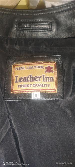 Bikers padded leather jackets 