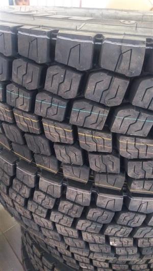 315/80R22,5 Michelin brand new truck/bus tyres for 