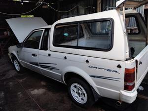 Mazda Rustler 1.3 Bakkie with canopy model year 2000