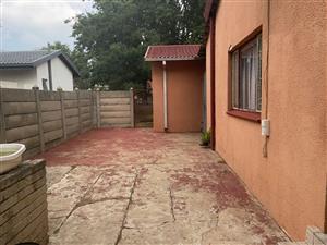 3 Bedroom House for sale in Sasolburg Ext 11