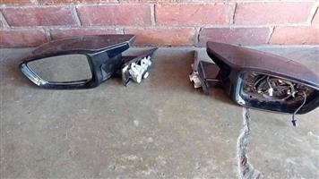 BMW G80 M4 side mirrors for sell. In good condition nice and clean