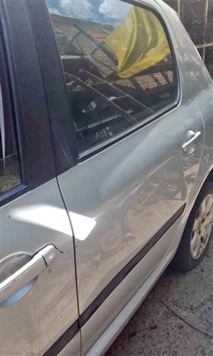 Peugeot 307 left rear door 