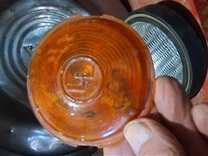 Front used LL lens, older car, 0832706942