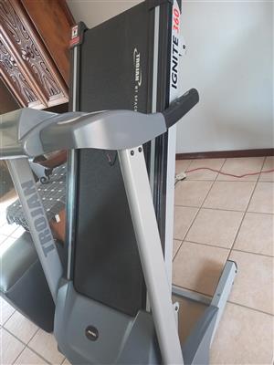 Mxc 4000 discount spinning bike price