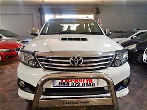 2014 TOYOTA FORTUNER 3.0D4D 4X4 LIMITED EDITION MANUAL