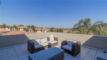 Elevated Elegance in Bassonia!