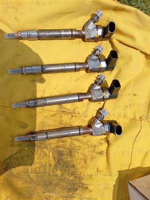 Mercedes benz Vito 112 cdi injectors.