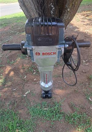 Bosch GSH27 VC Professional Jackhammer