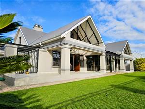 House For Sale in Kingswood Golf Estate
