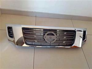 NISSAN NAVARA 2016/21 FRONT GRILLES