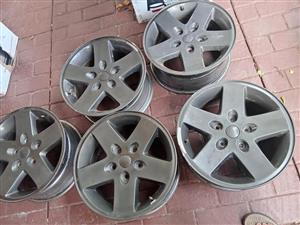 Ford  Cortina/ Jeep mags 17