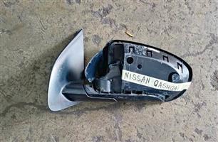 Nissan Qashqai side mirror