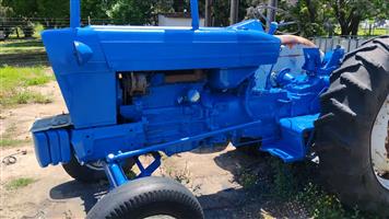 Ford 5000 tractor/spares