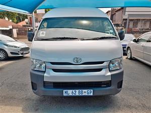 Toyota Quantum 2.5 sesfikile 16 seaters