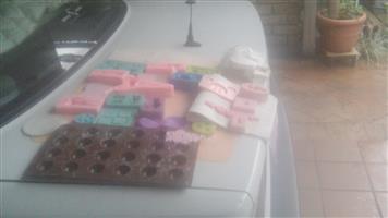 Cake fondant silicon moulds and silicon mats