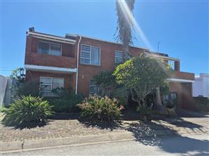 House For Sale in Malabar
