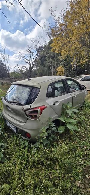 Hyundai i10 strpping