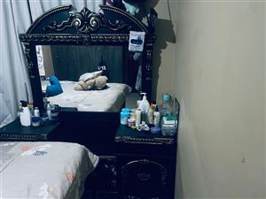 Headboard and mirror set