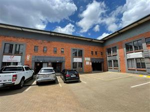 Edison Crescent: Mini Factory / Warehouse to Let in Hennops Park, Centurion!