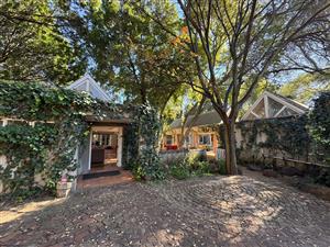 House For Sale in Waterkloof