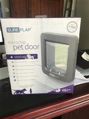 SureFlap Microchip pet / cat door 