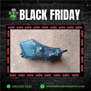 5.7 Jeep Grand Cherokee Wk1 | Used | Powersteering Bottle