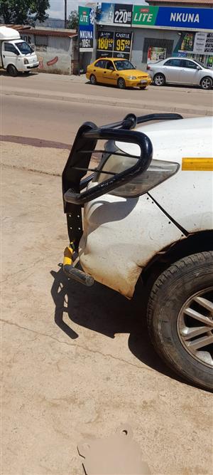 Toyota Hilux Bullbar