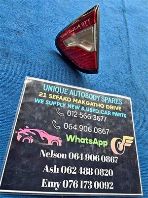 Renault Captur Right Inner Tail Light