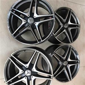 19 inch Mercedes Mercedes-Benz C 63 back rims