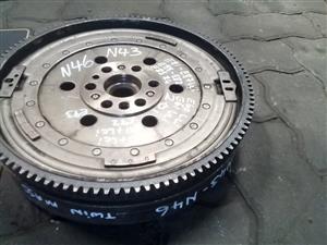 BMW FLYWHEEL N46/N43 TWIN MASS FLY WHEEL E81,E87 LCI, E88,E82, E85 Z4, E60,E61, E90,E91,E92&E93