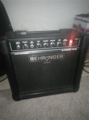 behringer ultrabass bt108