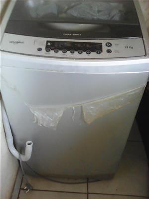 Whirlpool 13kg Washing machine For sale