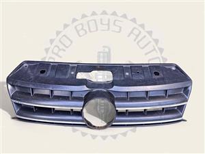VW AMAROK MAIN GRILL AVAILABLE FOR SALE