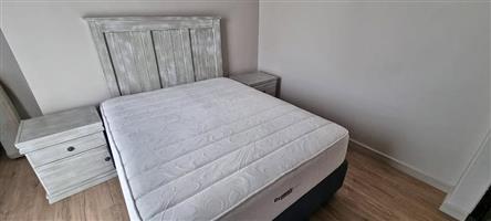 Modern White-Wash Bedroom Set – Like New (3 Piece)