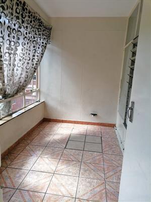 1 Bed 1 Bath Room only