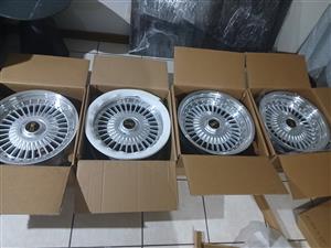 17 inch Emitz rims - Brand new