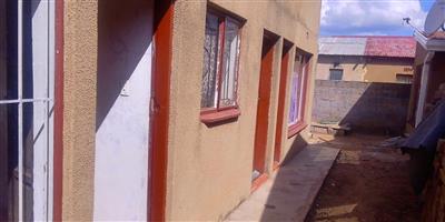 Room to Let in Khumalo/ Katlehong 